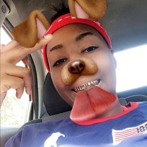 Meet your Posher, Shay